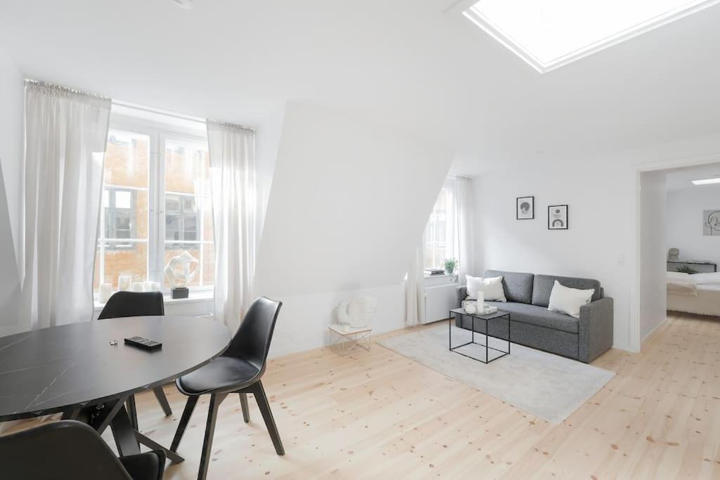 Charmerende Lejlighed Ved Nyhavn 3 Sal Köpenhamn Exteriör bild